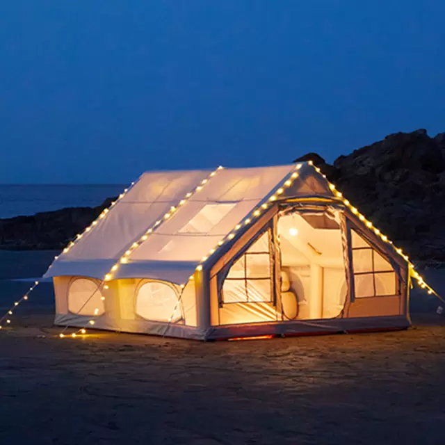 tenda berkemah luar ruangan