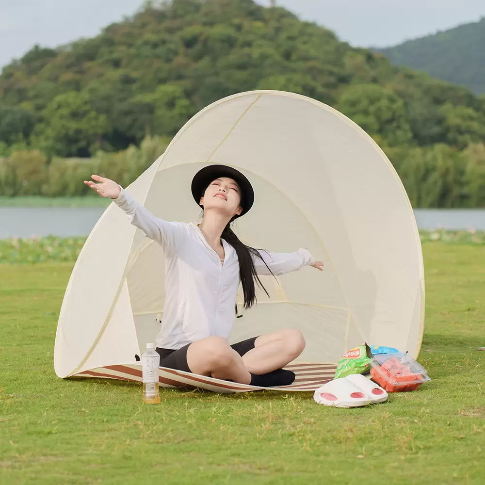 Tenda Lipat Luar Ruangan